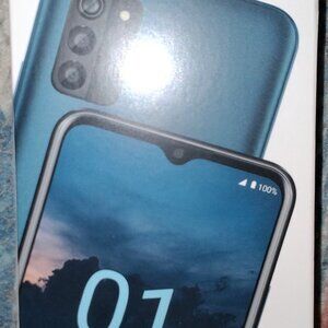 NEW 4G NOKIA SMARTPHONE WITH 12 OR 6 MONTHS DATA PLAN. $189 OR $159. HALF PRICE.